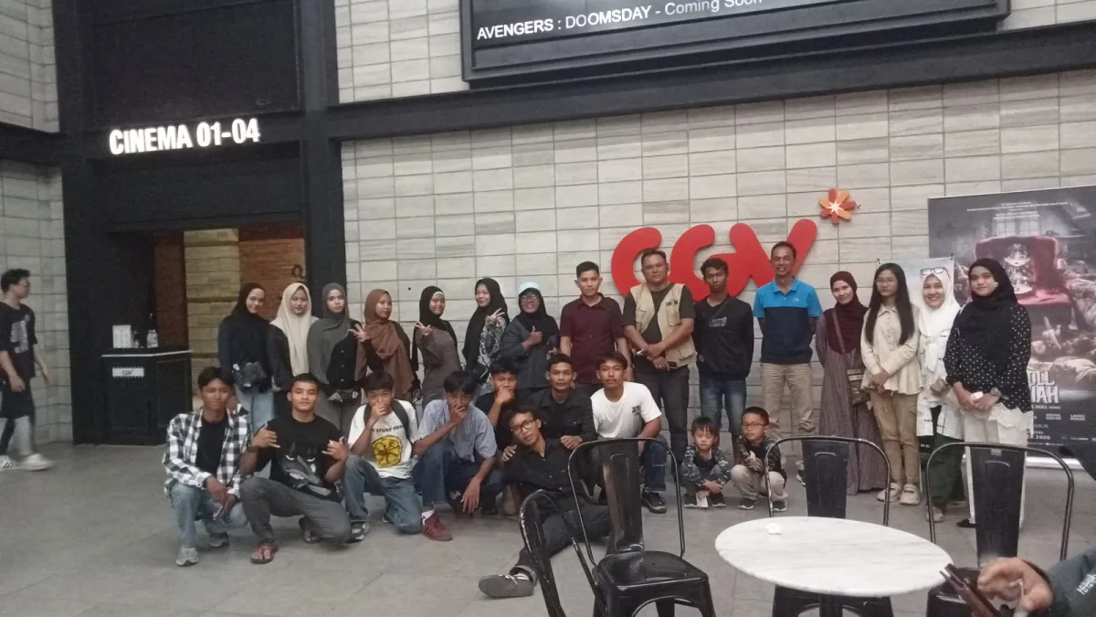 Bukan Sekadar Magang, KERSA Ajak Puluhan Siswa SMK Pertanian Nobar dan Bangun Jiwa Entrepreneur