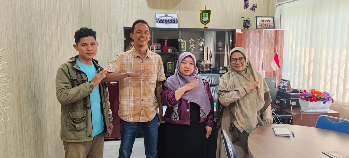 Yayasan KERSA Sambangi BPKAD Karawang, Pamerkan Program UMKM dan Undang Panen Melon Premium Glenmore Farm